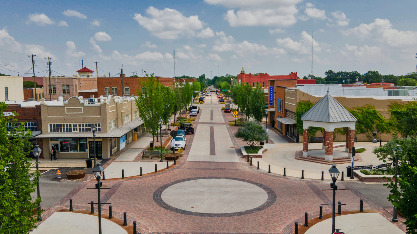 Dallas St. / Ennis, TX Economic Development Corp.